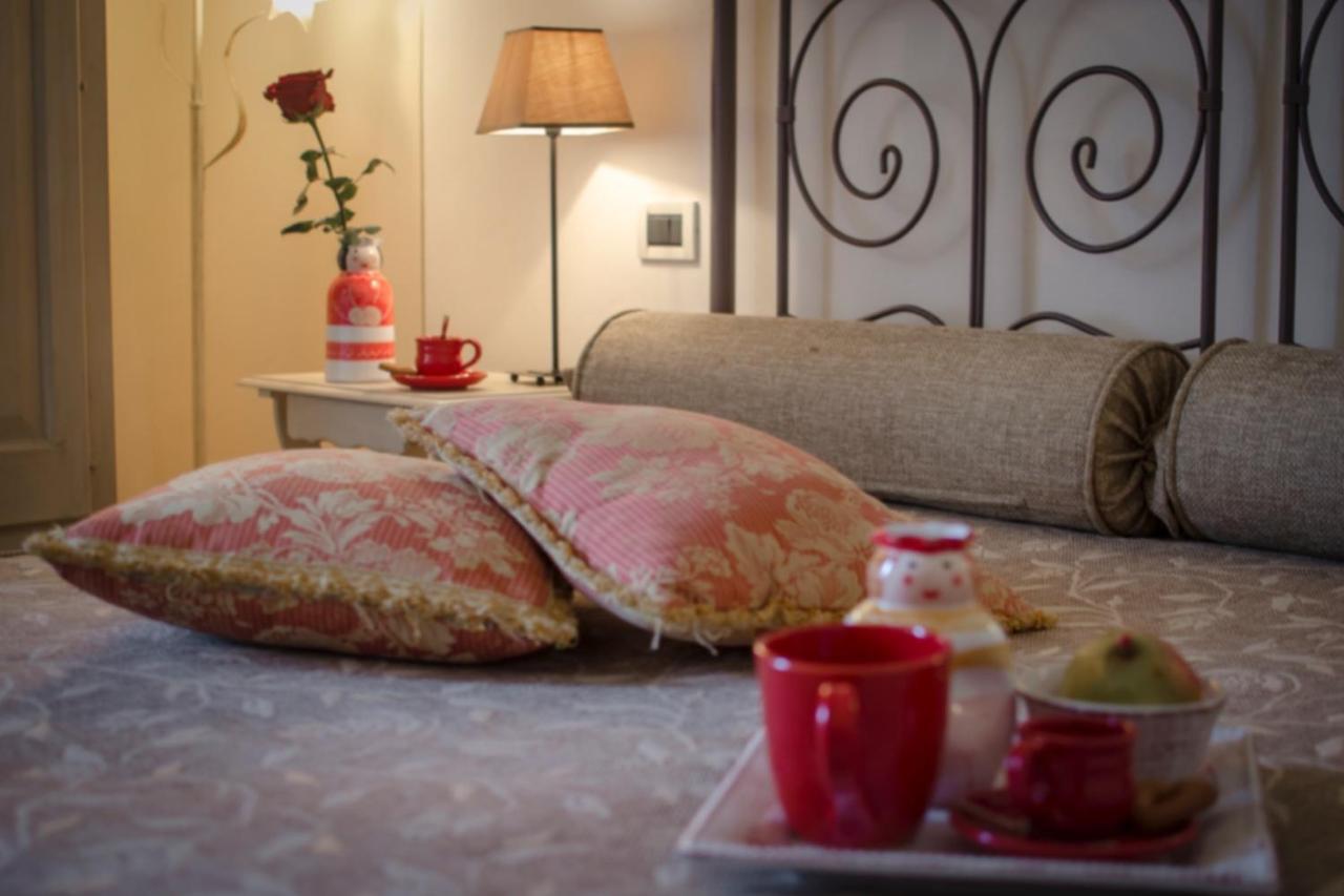Il Sole Antico Bed and Breakfast Βιαρέτζιο Εξωτερικό φωτογραφία